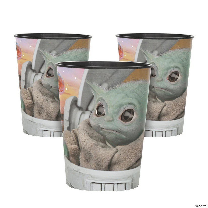 Budget 😀 Star Wars™ The Mandalorian™ Baby Yoda Plastic Cup 🎁